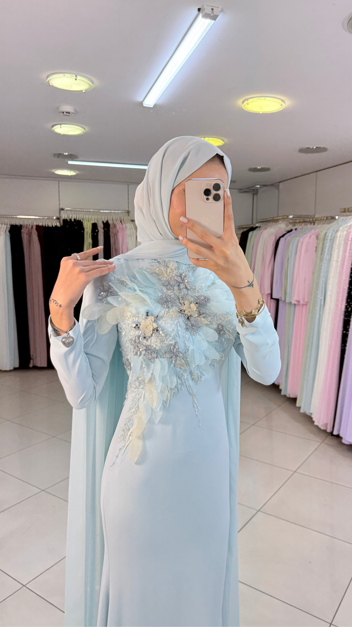 LAVINA 0020