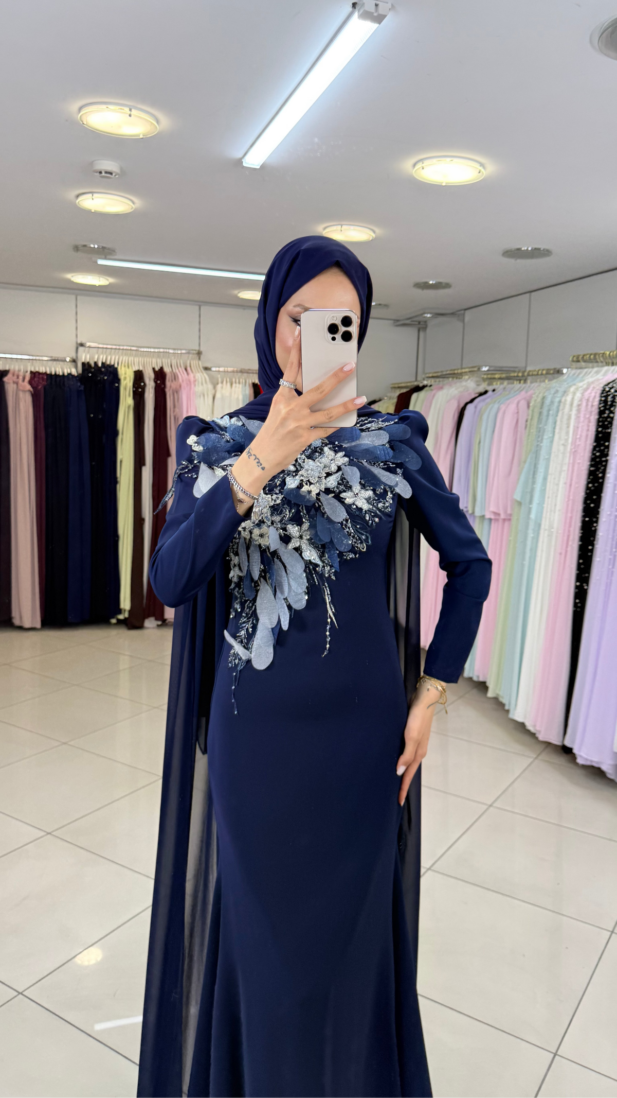 LAVINA 0020